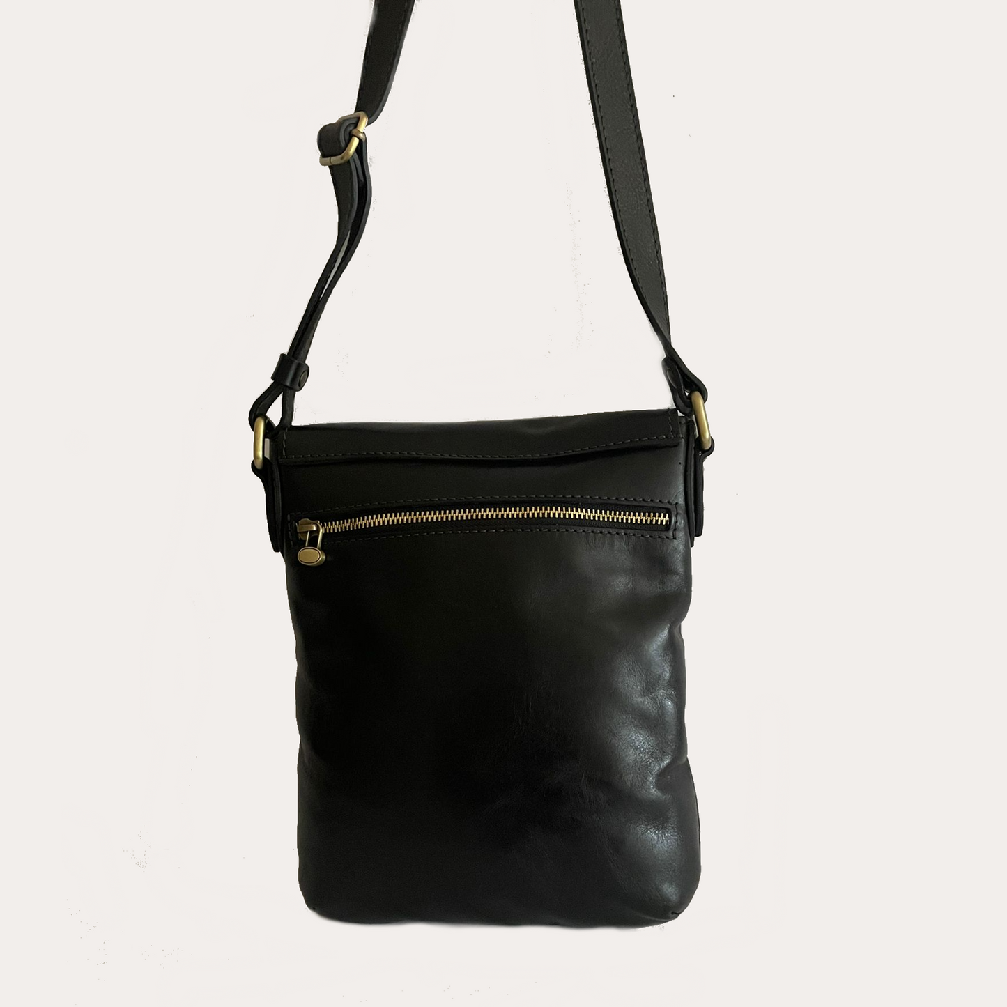 Ladies Black Leather Crossbody Bag