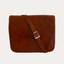 Load image into Gallery viewer, Cognac Vegetable Tanned Leather Messenger Bag

