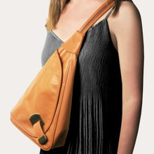 Load image into Gallery viewer, Tuscany Leather Brown Leather Backpack
