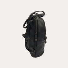 Load image into Gallery viewer, Gianni Conti Black Leather Backpack
