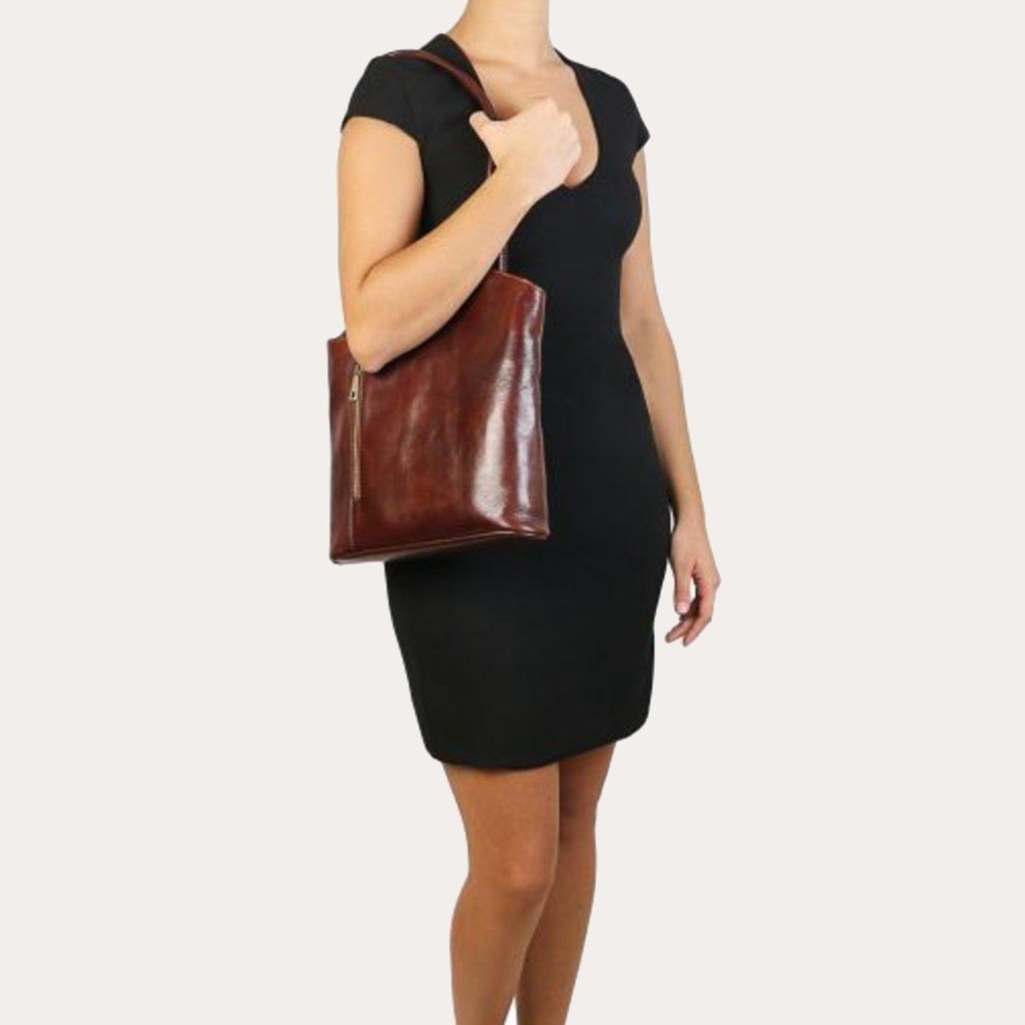 Tuscany Leather Black Leather Convertible Bag