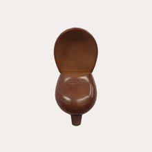 Load image into Gallery viewer, Brown Leather Handmade Horse Shoe Shaped Coin Holder
