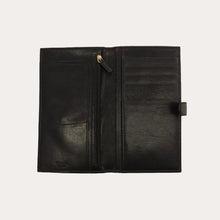 Load image into Gallery viewer, Black Vacchetta Leather Travel Wallet
