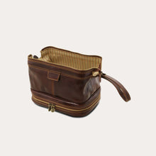 Load image into Gallery viewer, Tuscany Leather Brown Leather Washbag
