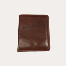 Load image into Gallery viewer, Chiarugi Brown Leather A5 Zipped Folio
