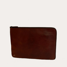 Load image into Gallery viewer, 13&#39;&#39; Maroon Leather Document/Computer Sleeve
